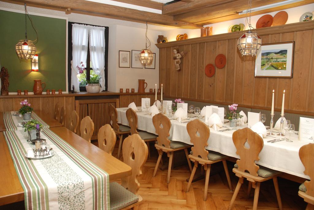 Gasthof Zum Weissen Lamm Sommerach Dış mekan fotoğraf
