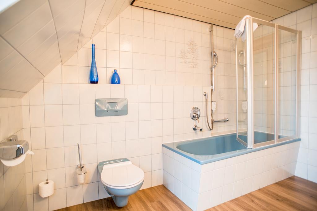 Gasthof Zum Weissen Lamm Sommerach Dış mekan fotoğraf